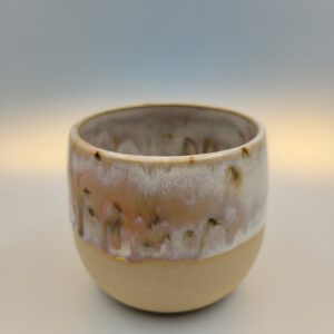 Steinzeugbecher 300 ml mit heller Effektglasur handgefertigt
